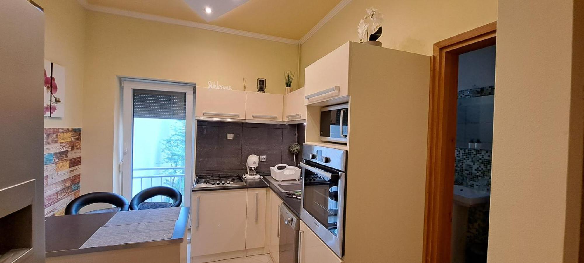 Szandi Belvarosi Apartman Szeged Exterior photo