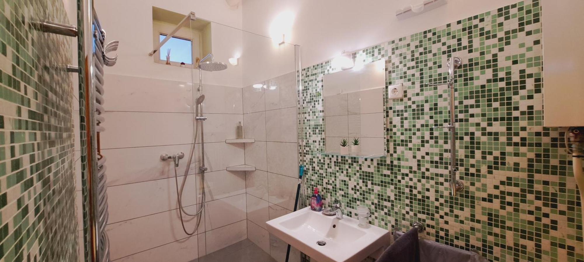 Szandi Belvarosi Apartman Szeged Exterior photo