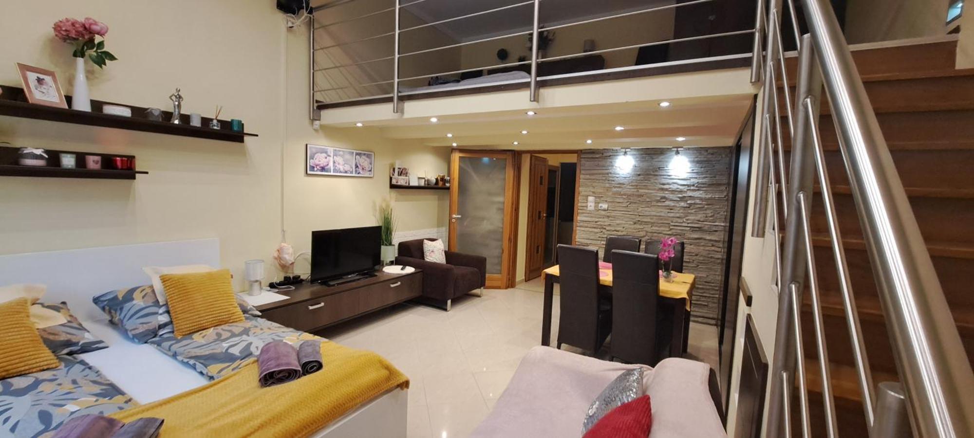 Szandi Belvarosi Apartman Szeged Exterior photo